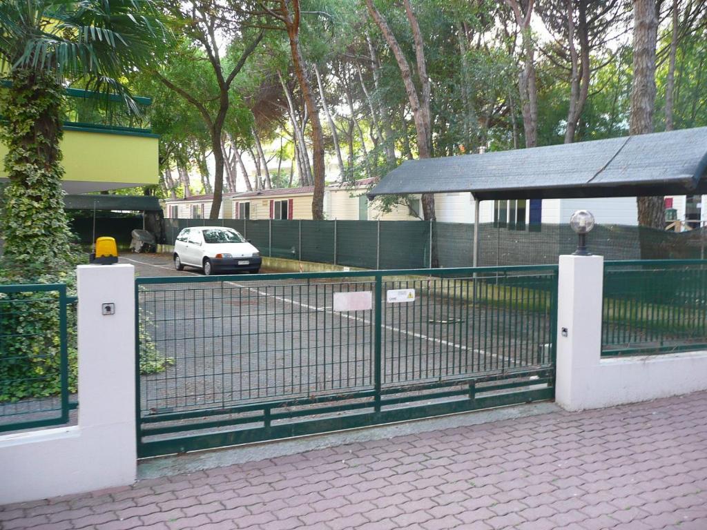 Residence Pineta - Agenzia Cocal 카오를레 외부 사진