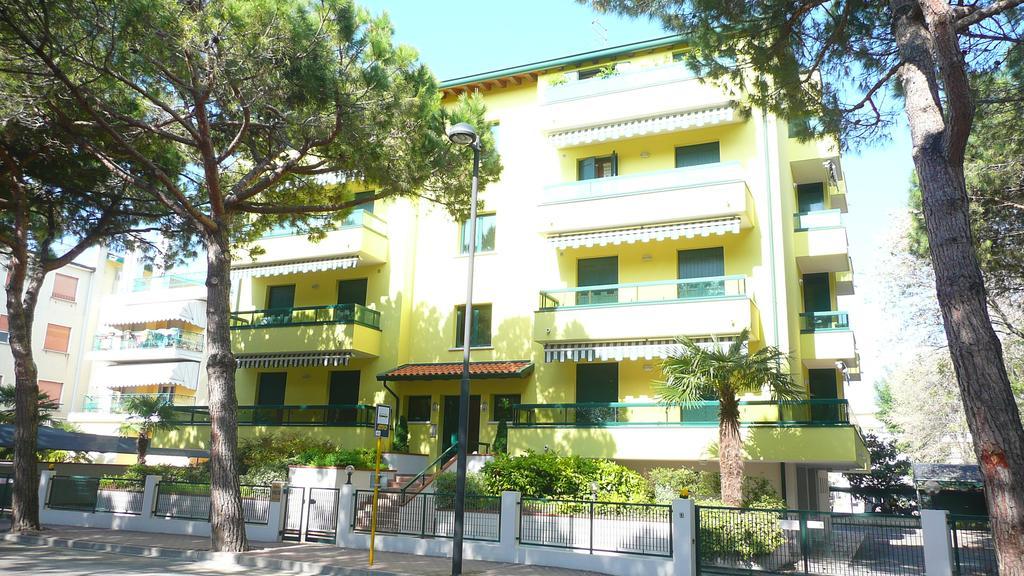 Residence Pineta - Agenzia Cocal 카오를레 외부 사진